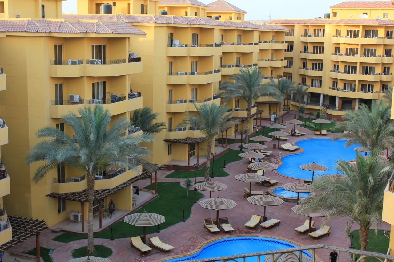 Pool View Apartments At British Resort - Unit 13 Hurghada Exteriör bild